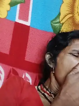 Snapshot of Cut_umang74 chatting on July 8, 2026, 6:23 pm Cut umang74 online show from July 8, 2026, 6:23 pm