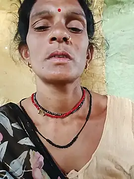 Snapshot of Cut_umang74 chatting on July 14, 2026, 5:45 am Cut umang74 online show from July 14, 2026, 5:45 am