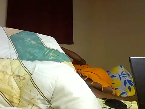 Choral Blue online show from June 4, 2026, 2:39 am