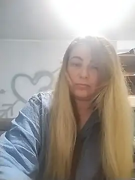 AngelWhite008 online show from June 11, 2026, 7:56 pm
