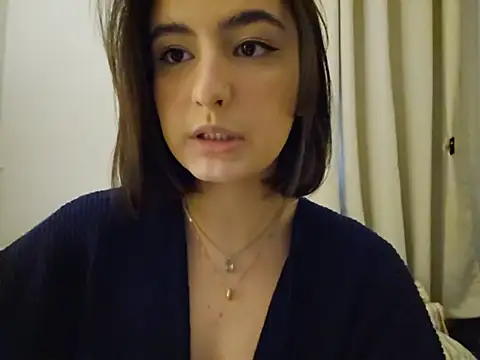 Juh castro online show from June 17, 2026, 6:53 pm