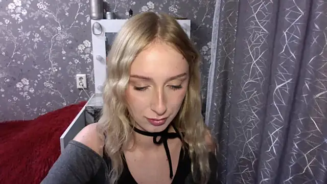 Snapshot of JennaLomeri chatting on June 15, 2026, 3:47 pm JennaLomeri online show from June 15, 2026, 3:47 pm