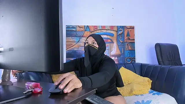 samii halem online show from June 11, 2026, 2:44 am