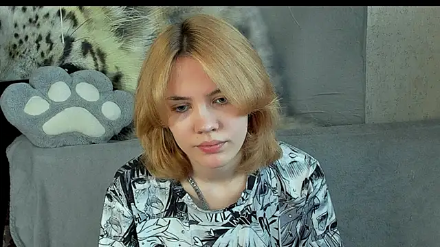 Snapshot of Milena_Stasym chatting on July 2, 2026, 5:57 am Milena Stasym online show from July 2, 2026, 5:57 am