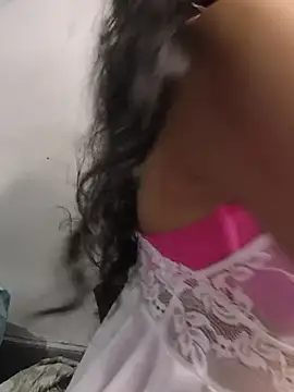 Snapshot of Simmy_jaan chatting on July 13, 2026, 7:16 pm Simmy jaan online show from July 13, 2026, 7:16 pm