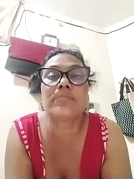 Snapshot of chatterjeesayani567 chatting on June 12, 2026, 6:18 pm chatterjeesayani567 online show from June 12, 2026, 6:18 pm
