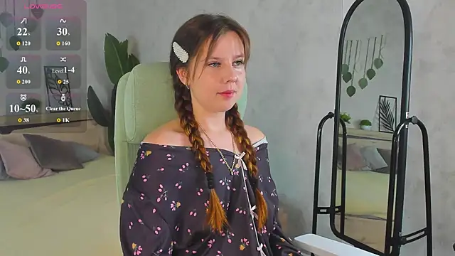 Violeta Paul online show from July 11, 2026, 12:57 am