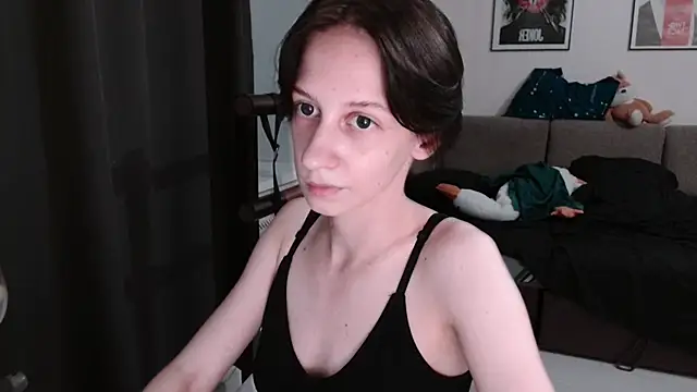 secrettt poison online show from July 28, 2026, 4:39 pm