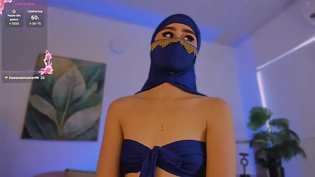 Alina Malak online show from July 17, 2026, 7:52 pm