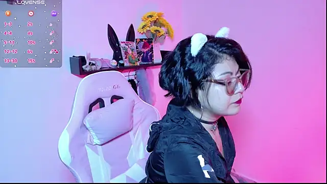 Meow cat4 online show from July 12, 2026, 7:49 pm