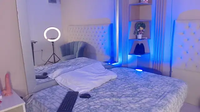alexa   11 online show from June 19, 2026, 12:42 pm