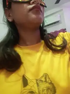 Hot-Rani-76 online show from June 19, 2026, 3:38 pm