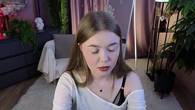 Snapshot of Lina_deels chatting on June 26, 2026, 7:07 pm Lina deels online show from June 26, 2026, 7:07 pm