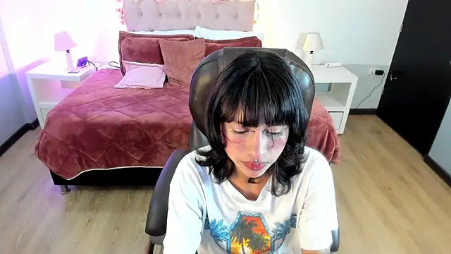 Snapshot of kat_cute__ chatting on June 17, 2026, 3:09 am kat cute online show from June 17, 2026, 3:09 am