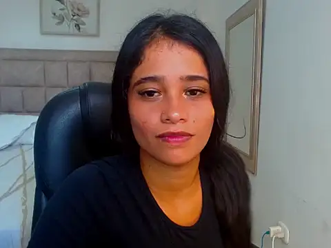 Samanthafinexxox online show from June 11, 2026, 5:00 pm