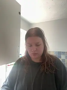 Curvy Vanilla online show from June 18, 2026, 11:47 am