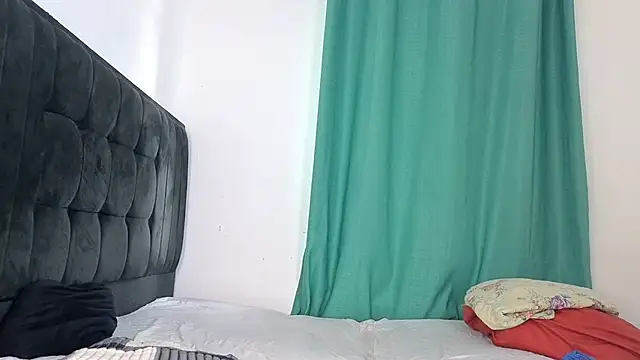 Fluffy Pillows online show from June 23, 2026, 8:23 am