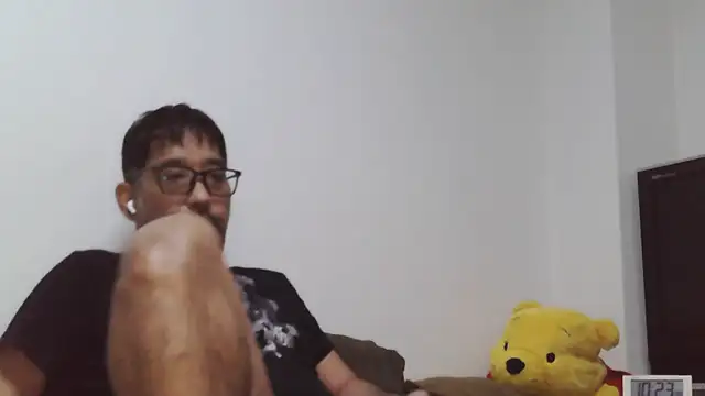 komadanaoki online show from July 28, 2026, 1:23 am