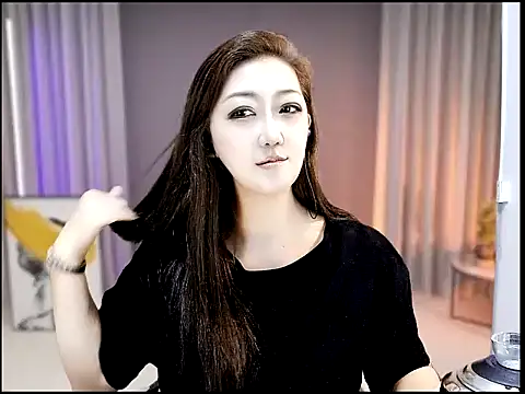 Snapshot of Mimi131499 chatting on July 16, 2026, 1:17 pm Mimi131499 online show from July 16, 2026, 1:17 pm
