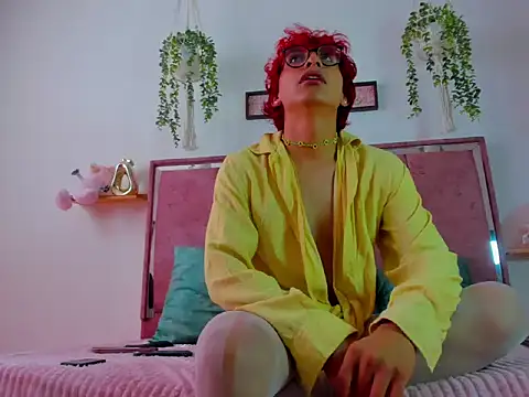 LEE ROSES online show from June 12, 2026, 12:59 pm