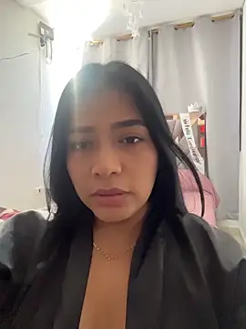 pocahontas6969 online show from June 14, 2026, 10:34 pm