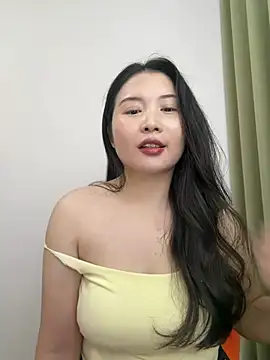 Doudou  520 online show from June 12, 2026, 12:04 pm