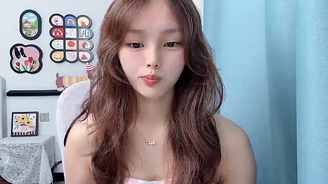 pingping78 online show from June 24, 2026, 4:00 am
