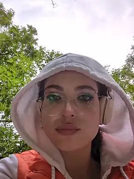 Marseline32 online show from June 14, 2026, 1:13 pm