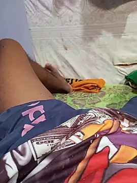 paupequeno0 online show from July 19, 2026, 2:54 pm