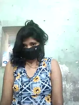 Snapshot of Naughty_dii chatting on June 17, 2026, 8:50 am Naughty dii online show from June 17, 2026, 8:50 am
