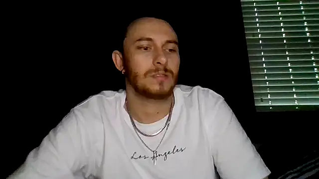 Mikecloudyhawk online show from June 19, 2026, 1:04 pm