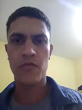 Mineirim33 online show from July 24, 2026, 2:31 am