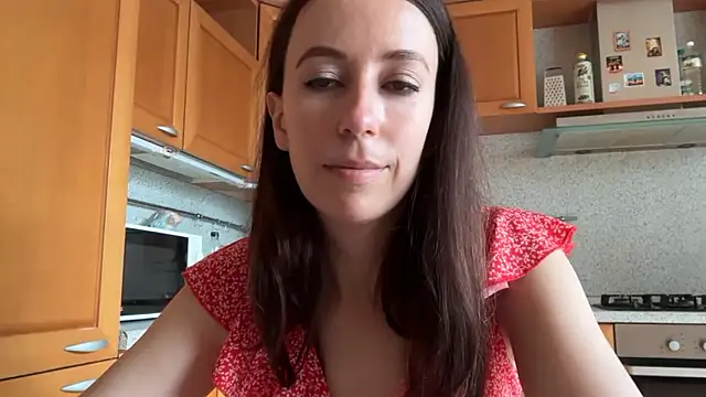 Flamingo Queen online show from June 19, 2026, 6:07 am