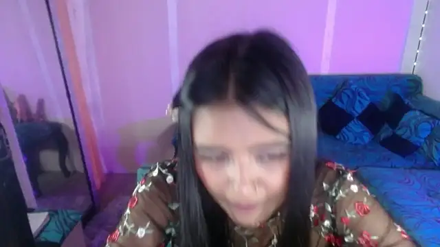 sweet susy222 online show from July 21, 2026, 6:43 pm