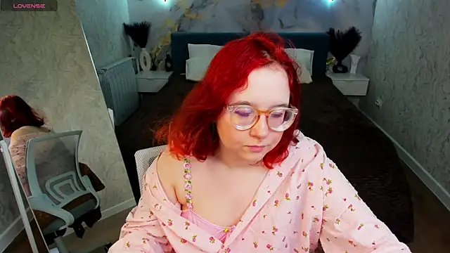 Aleks-casterrr online show from July 9, 2026, 5:06 pm