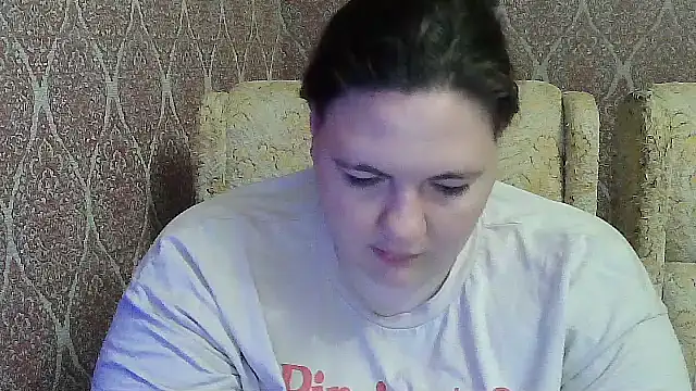 TiaMason online show from July 10, 2026, 9:06 pm