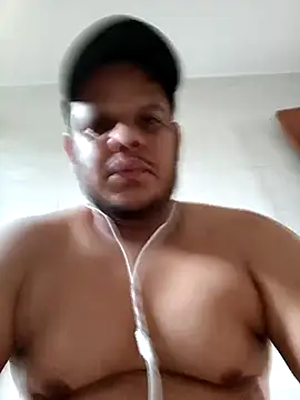 FFelipe000777 online show from June 9, 2026, 11:33 am