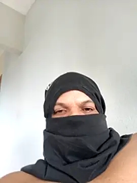 FFelipe000777 online show from July 2, 2026, 3:29 pm