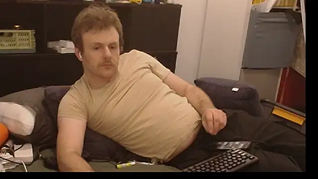 kinkyboipig online show from August 1, 2026, 5:34 pm