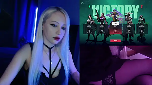 roxxyrowe online show from July 2, 2026, 3:23 am