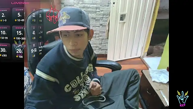 yeferm47hot online show from June 8, 2026, 9:15 pm