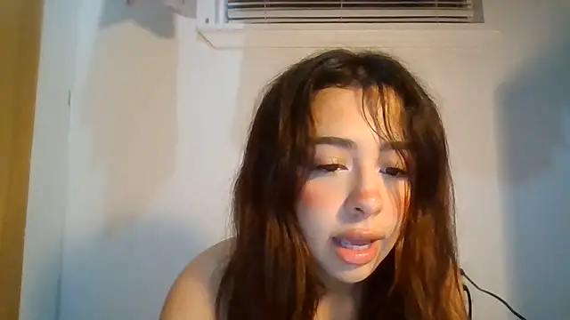 arianababygirl online show from June 14, 2026, 3:19 am