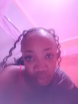 Busty Andieee online show from June 15, 2026, 7:49 pm