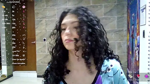 Diamond Curls online show from July 29, 2026, 4:05 pm