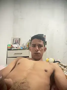Ricarlosx online show from June 20, 2026, 11:24 am