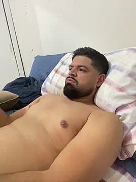 mineirinho3120 online show from June 13, 2026, 1:25 am