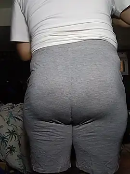 Dickbetweencheeks online show from July 2, 2026, 5:30 pm