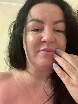 Snapshot of Rita_kis chatting on July 7, 2026, 7:40 pm Rita kis online show from July 7, 2026, 7:40 pm