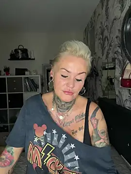 InkedMissLaBaehm online show from July 15, 2026, 10:37 pm