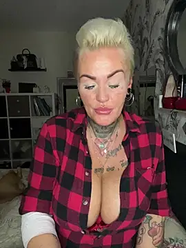 InkedMissLaBaehm online show from July 16, 2026, 10:05 pm